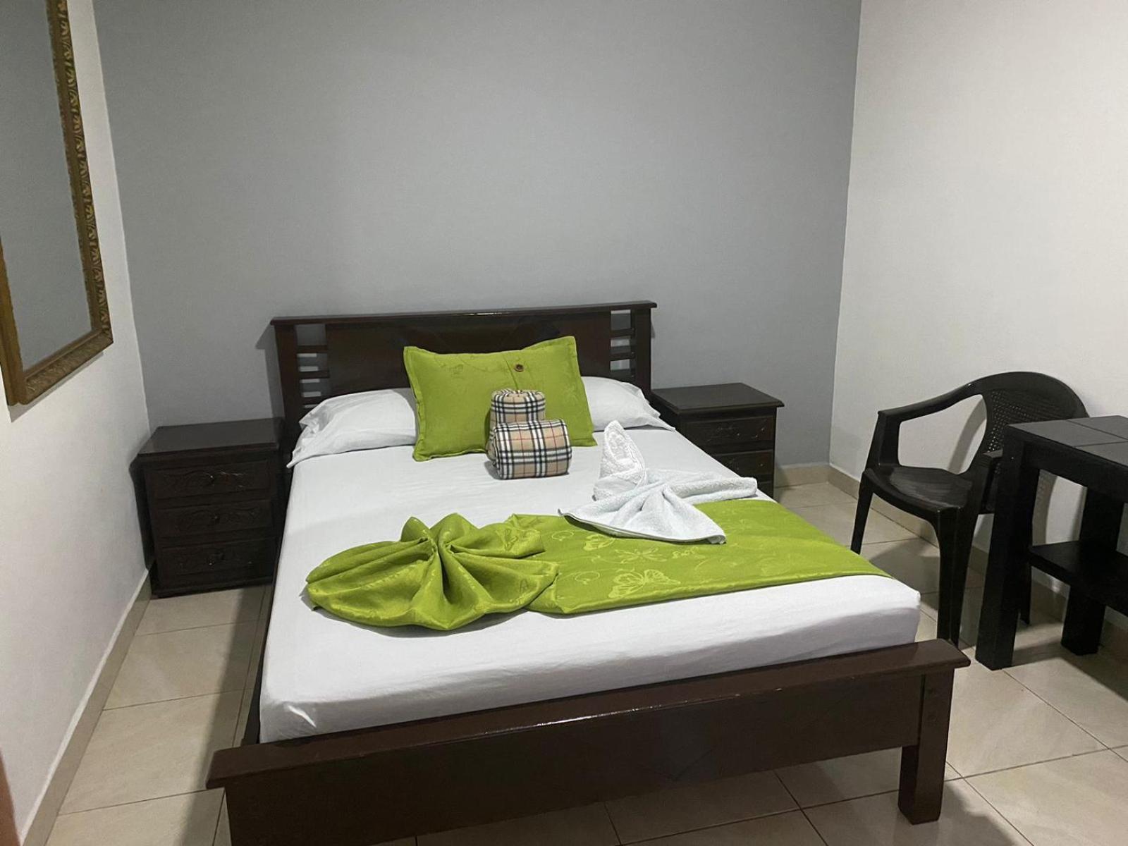 Hotel El Deportista Medellin Bagian luar foto