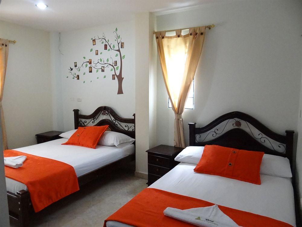 Hotel El Deportista Medellin Bagian luar foto
